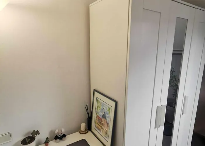 Apartman Charming In Bordeaux, 2 Steps From The Train Station Bordeaux