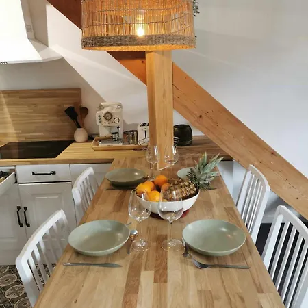 Lejlighed Charming In Bordeaux, 2 Steps From The Train Station